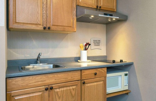 Vernon Hotel | Quality Inn & Suites