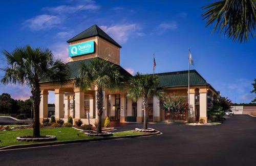 Florence Hotel | Quality Inn & Suites Florence Civic Center