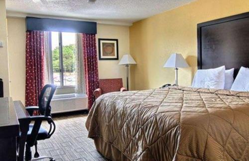 Greenville Hotel | Quality Inn & Suites Greenville near downtown