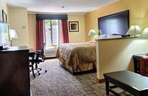 Greenville Hotel | Quality Inn & Suites Greenville near downtown