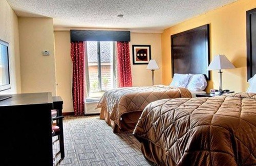 Greenville Hotel | Quality Inn & Suites Greenville near downtown