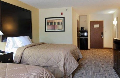 Greenville Hotel | Quality Inn & Suites Greenville near downtown