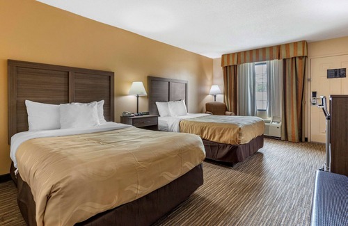 Winston - Salem Hotel | Quality Inn & Suites Hanes Mall