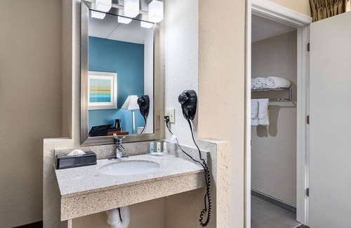 Kissimmee Hotel | Quality Inn & Suites Heritage Park
