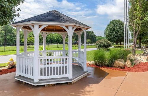 Lexington Hotel | Quality Inn & Suites Lexington South