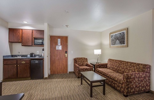 Meridian Hotel | Quality Inn & Suites Meridian - West Boise