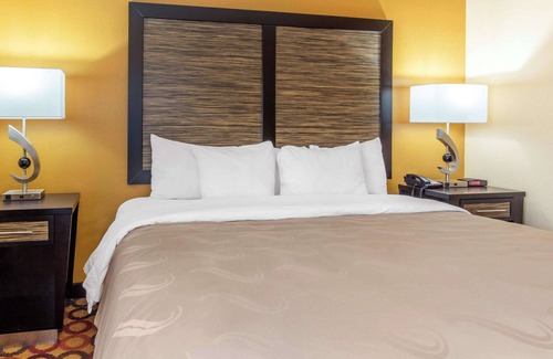 Gunter Afs Hotel | Quality Inn & Suites Montgomery East Carmichael Rd