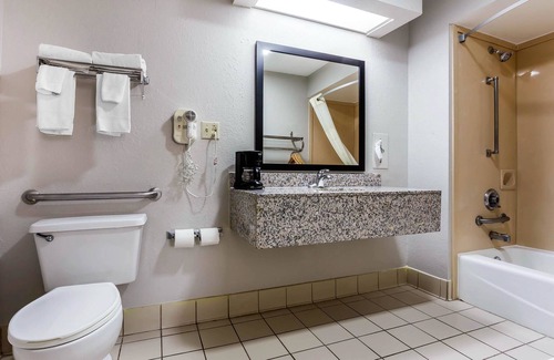Mooresville Hotel | Quality Inn & Suites Mooresville - Lake Norman