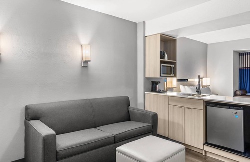 Bellevue Hotel | Quality Inn & Suites Nashville - Bellevue