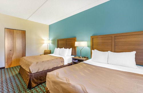 Sandusky Hotel | Quality Inn & Suites Sandusky