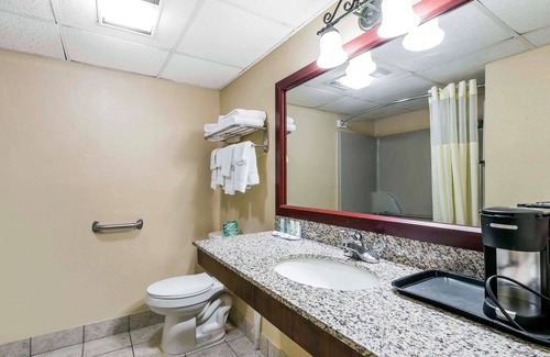 Sevierville Hotel | Quality Inn & Suites Sevierville - Pigeon Forge