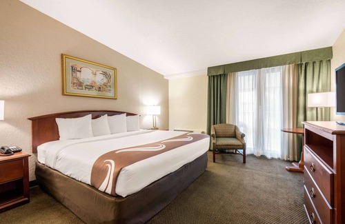 Tarpon Springs Hotel | Quality Inn & Suites Tarpon Springs South