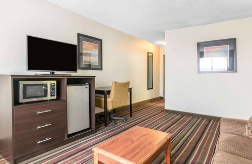 Horse Cave Hotel | Quality Inn & Suites