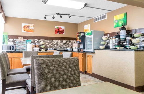 Horse Cave Hotel | Quality Inn & Suites
