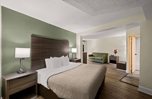 North Little Rock Hotel | Quality Inn & Suites North Little Rock