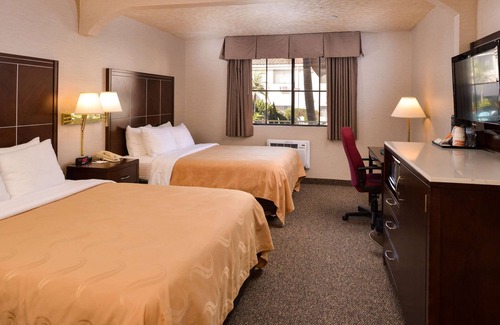 Walnut Hotel | Quality Inn & Suites Walnut - City of Industry