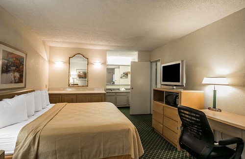 Sumter Hotel | Quality Inn Sumter