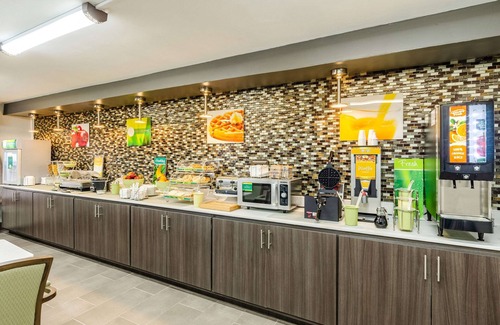 Bristol Hotel | Quality Inn