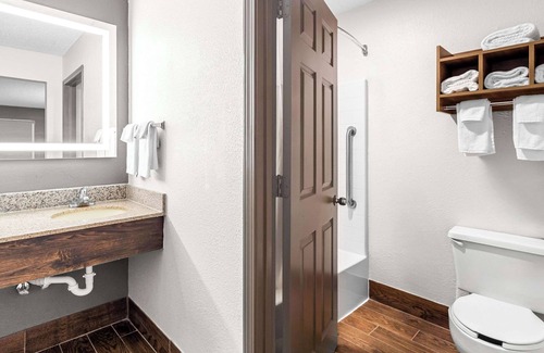 Cornelia Hotel | Quality Inn