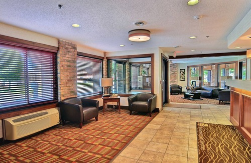 East Liverpool Hotel | Quality Inn