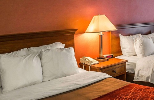 East Liverpool Hotel | Quality Inn