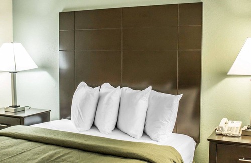 Minocqua Hotel | Quality Inn