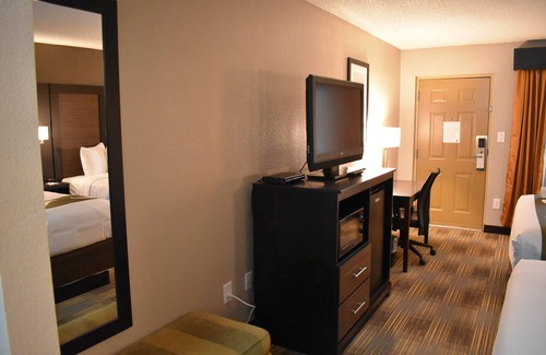 Villa Rica Hotel | Quality Inn VIlla Rica
