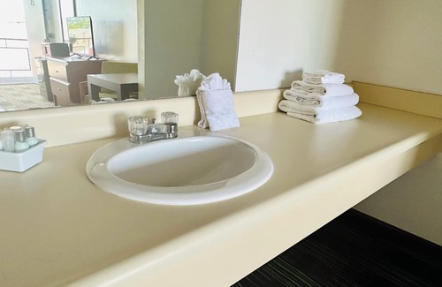 Sandusky Hotel | Quality Lodge