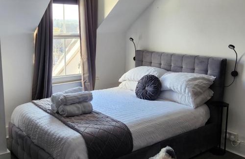 Wainscot Apartment | Quantock Loft Studio 3