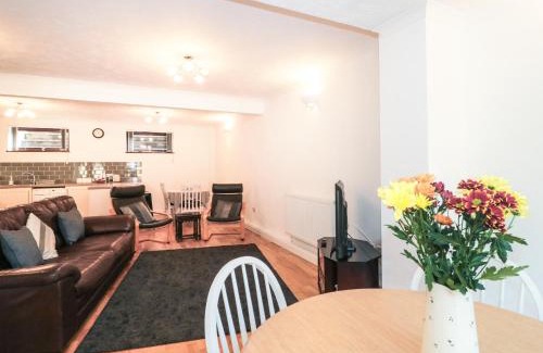 Cheddar House | Quarry Cottage