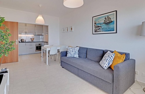 Cavacos Apartment | Quarteira Beach Ocean View 1 by Homing