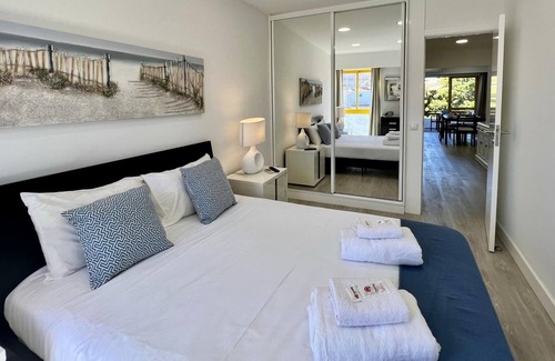Cavacos Apartment | Quarteira Stylish 1 by Homing