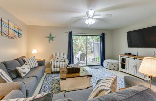 Folly Field House | quarter Mi to Ocean Beach Pebble Townhome with Patio