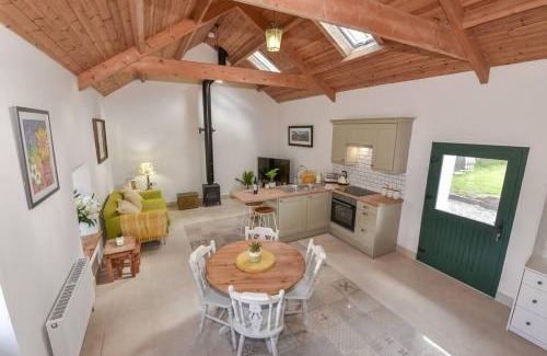 Down House | Quarterland's Barn