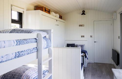 Bangor Other | Quarterlands Glamping, Shepherds hut Bracken