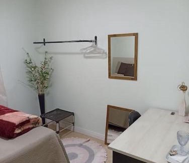 Maringa House | Quarto 1 para mulher