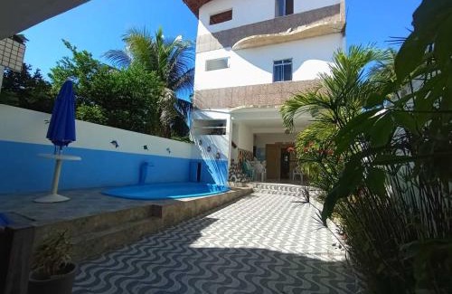 Saubara Apartment | Quarto 1 triplo café da manhã em Pousada, Praia de Cabuçu BA