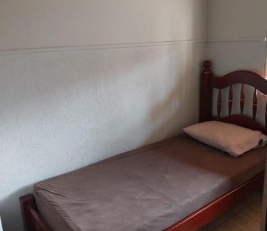Nova Odessa House | Quarto com cama de casal