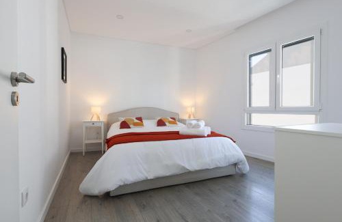 Seixal House | Quarto confortável em casa com Piscina