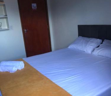 Sinop House | Quarto privativo 01