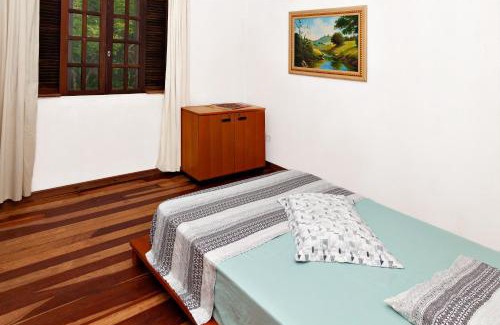 Pilarzinho House | quarto Refúgio no Bosque