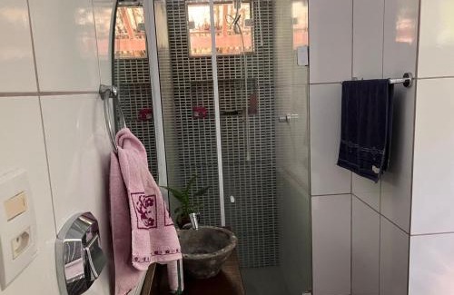 Pomerode House | Quarto triplo
