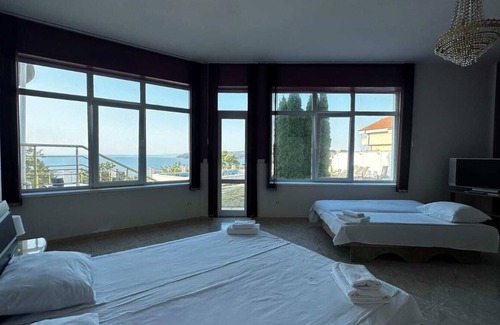 Primorski Hotel | Quartz Hotels Varna Briz