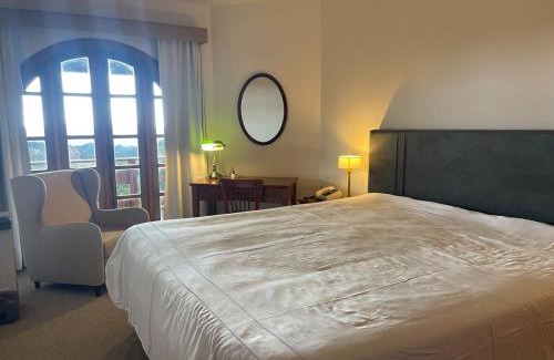 Vila Poran Apartment | Quatre 410 · Q410 - Lareira , piscina e sossego na montanha