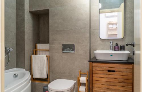 Heraklion Apartment | Quattro domus 4-historical townhouse