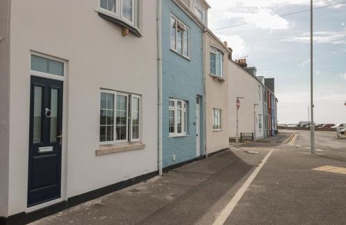 Poole House | Quay Cottage - Sea View