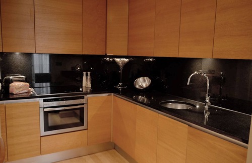Leeds City Center Apartment | Quebecs Luxury Aparthotel