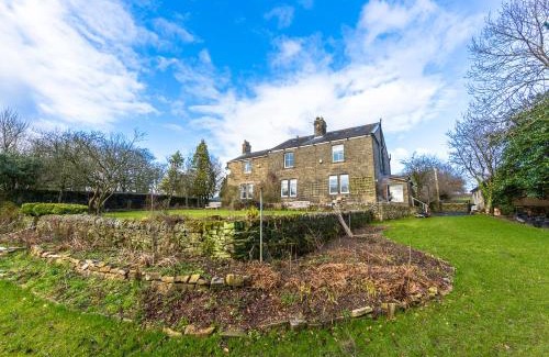 High Peak House | Queen Ann's Close