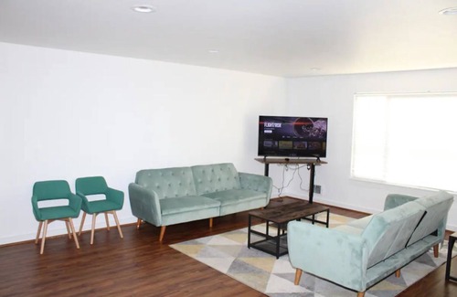 North Queen Anne House | Queen Anne cozy house with Puget Sound View #4
