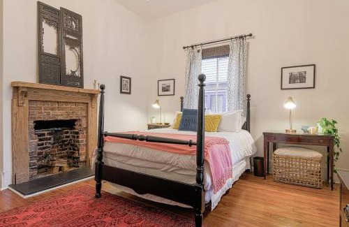 Earlewood Apartment | Queen Anne Travelers Apartment